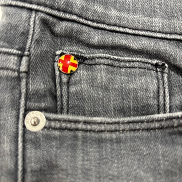 Hudson Jeans Gray Skinny Jeans | Size 27 | Mid Rise | Made in USA - Picture 5 of 10